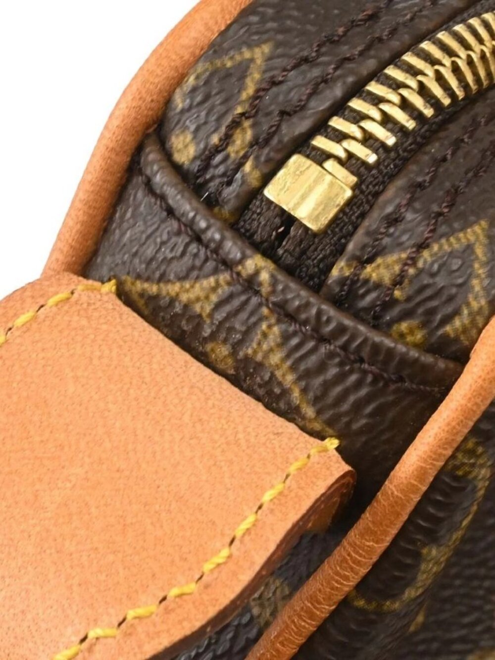 Louis Vuitton Monogram - Picture 14 of 15